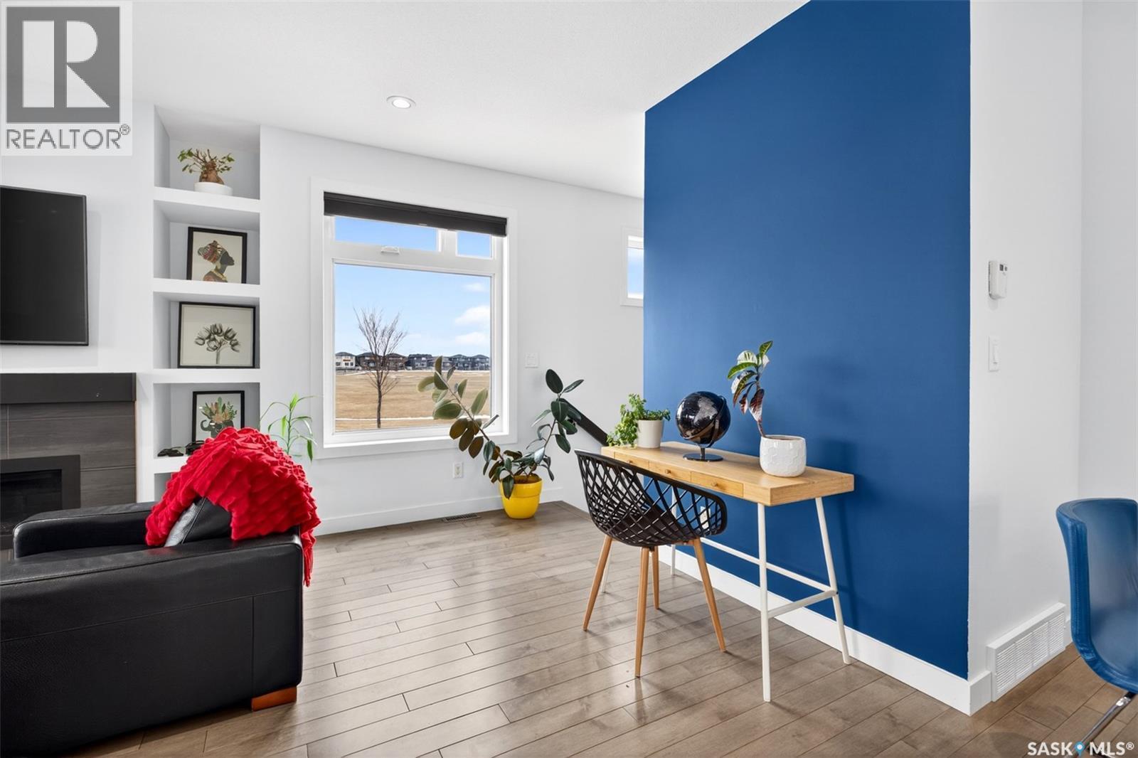 5501 Norseman Crescent, Regina, SK - Indoor With Fireplace