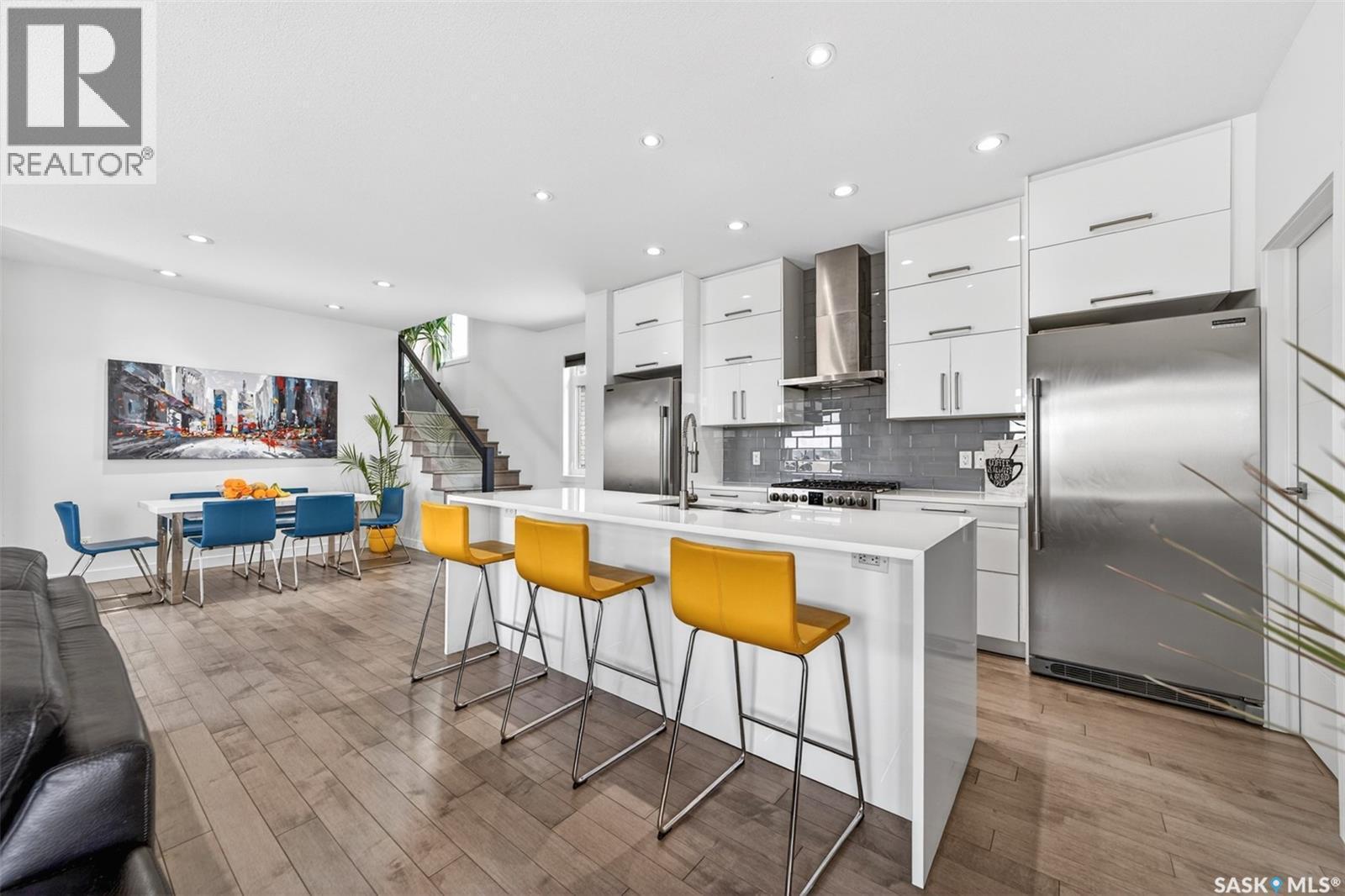 5501 Norseman Crescent, Regina, SK - Indoor Photo Showing Kitchen With Upgraded Kitchen