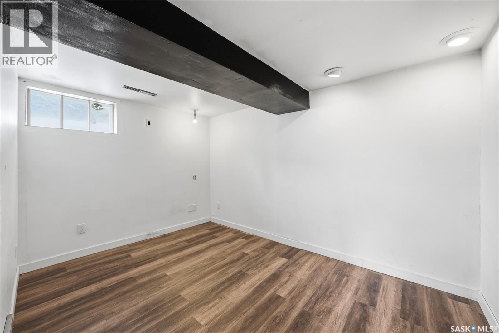537 7Th Street E, Prince Albert, SK - Indoor Photo Showing Other Room