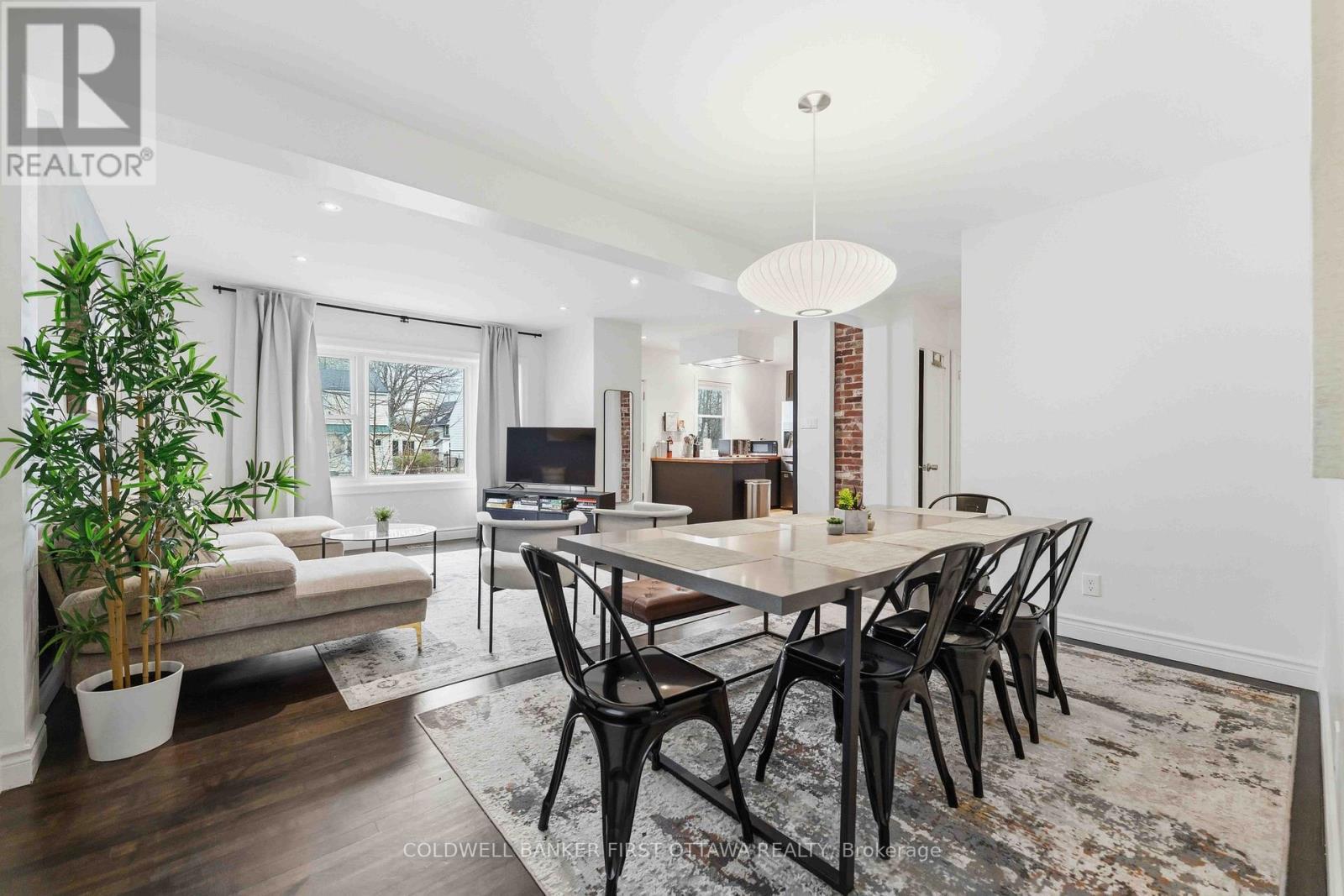 260 Keyworth Avenue, Ottawa, ON - Indoor Photo Showing Dining Room