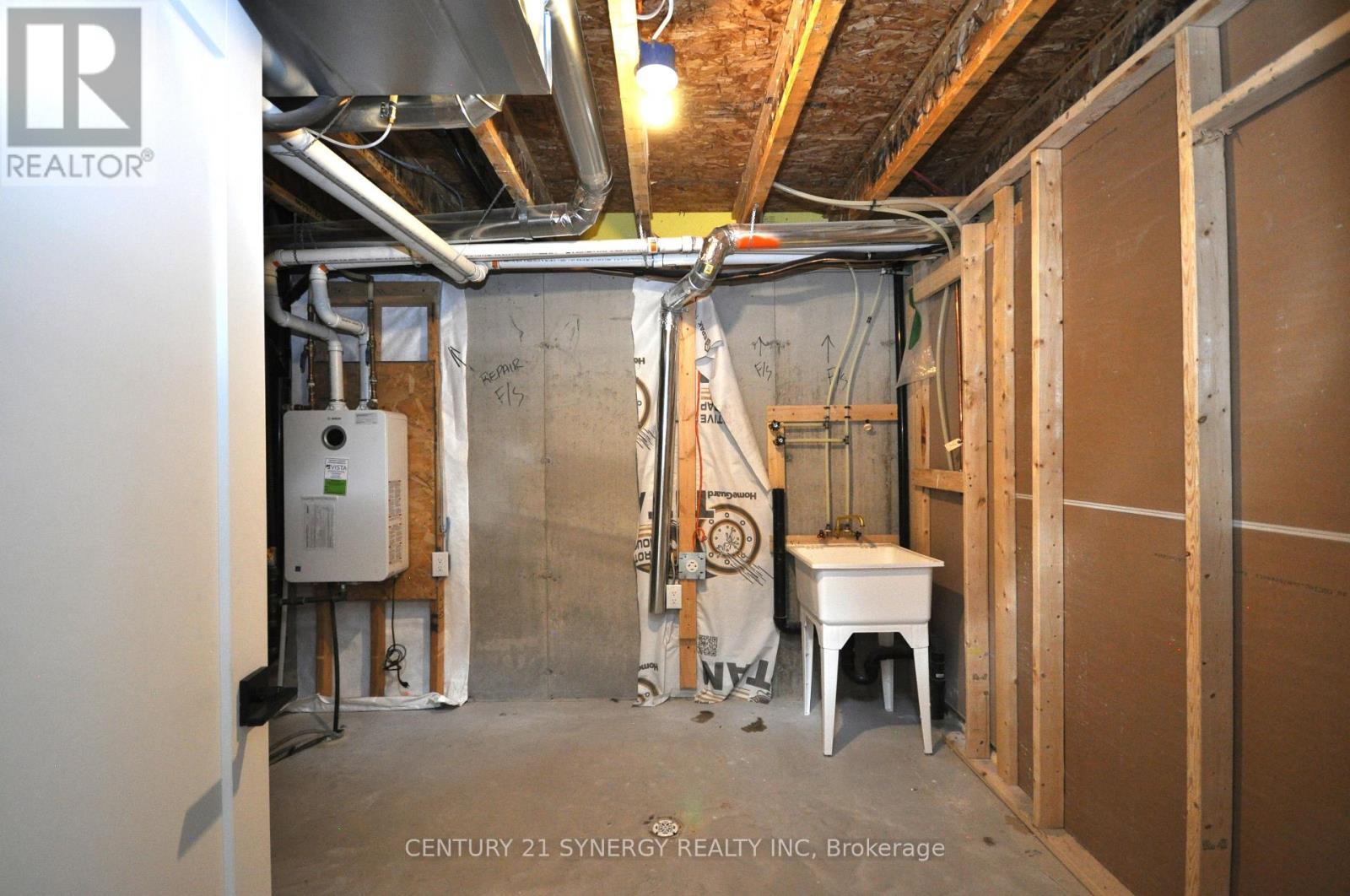 Basement utility area - 284 Ormiston Crescent, Ottawa, ON - Indoor Photo Showing Basement
