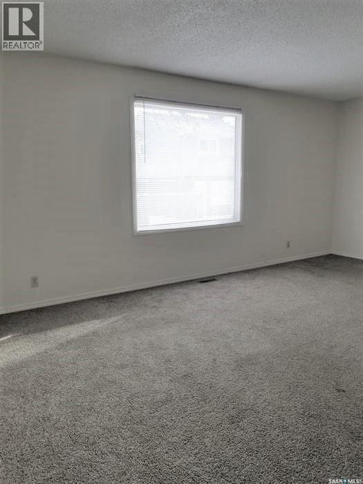 3906 Castle Road, Regina, SK - Indoor Photo Showing Other Room