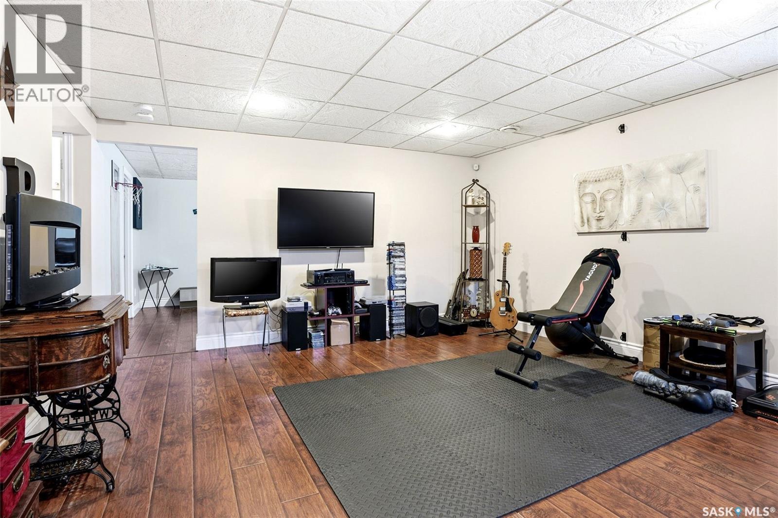 2839 Sunninghill Crescent, Regina, SK - Indoor Photo Showing Gym Room