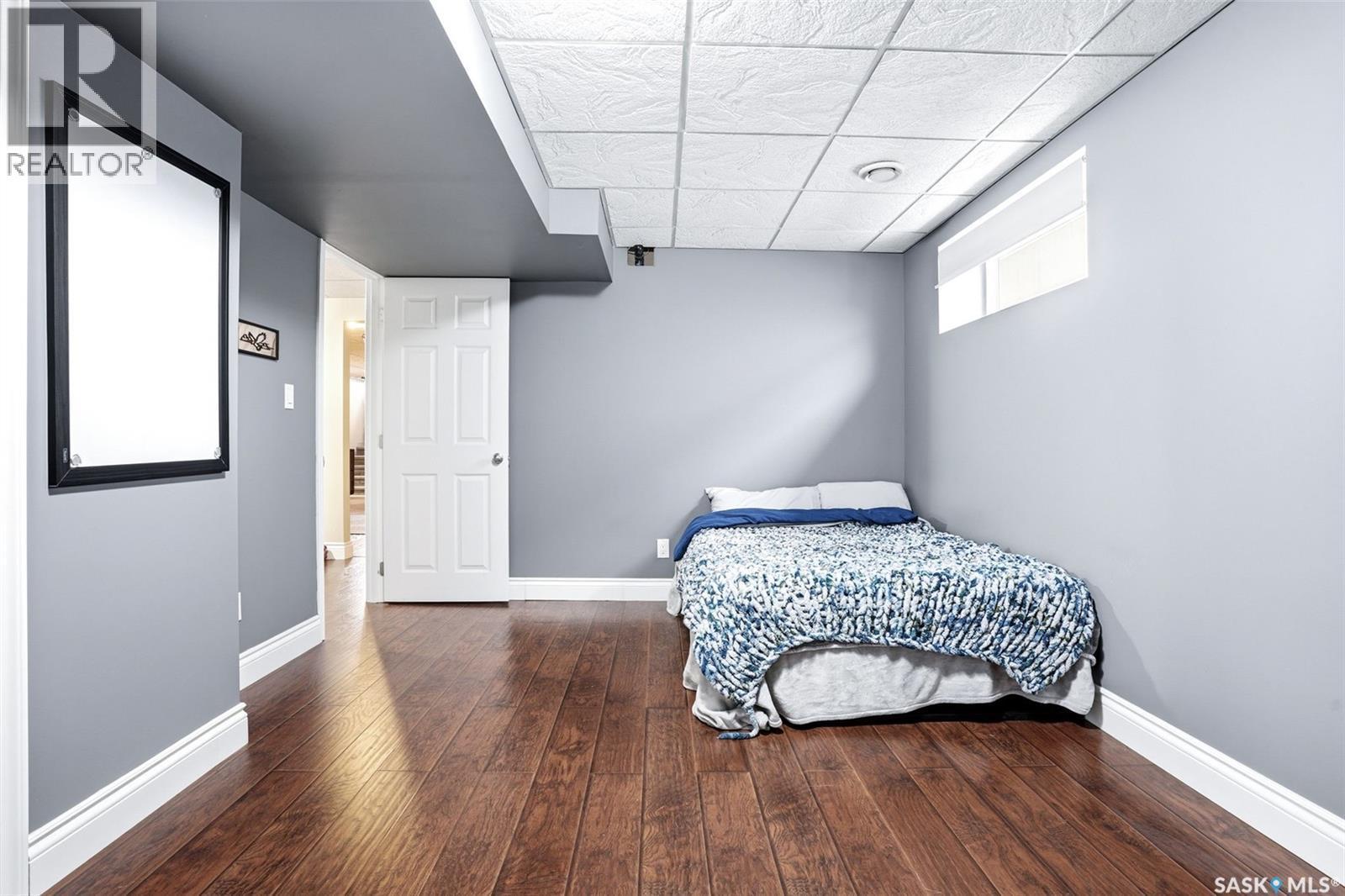 2839 Sunninghill Crescent, Regina, SK - Indoor Photo Showing Bedroom