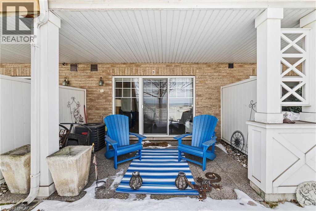 337 Beach Boulevard Unit# 3, Hamilton, ON - Outdoor With Deck Patio Veranda With Exterior