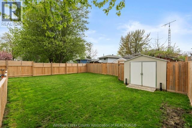 28 Vanier Drive, Tilbury, ON - Outdoor With Backyard