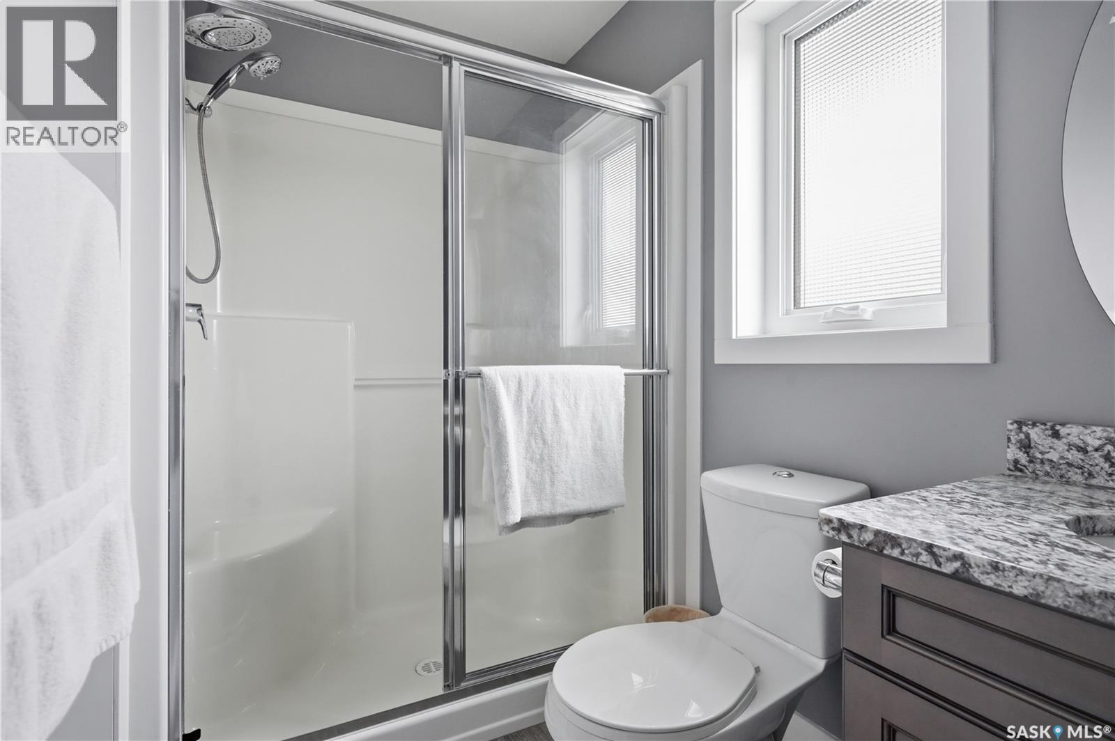 4009 Alton Crescent, Regina, SK - Indoor Photo Showing Bathroom