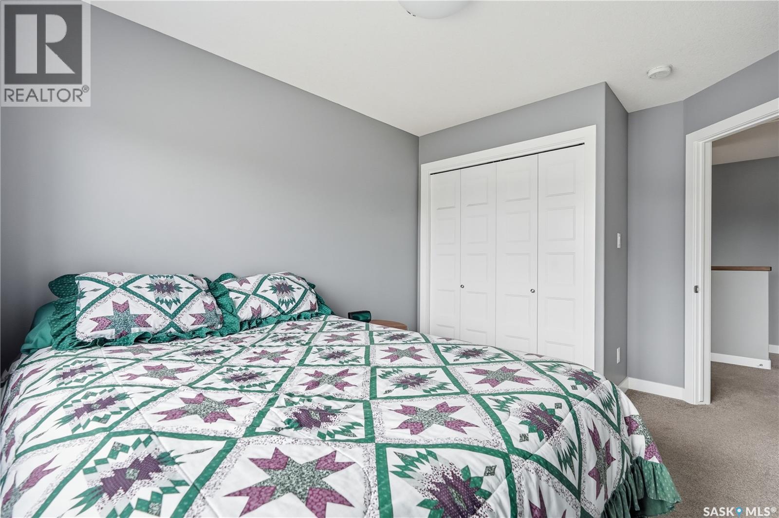4009 Alton Crescent, Regina, SK - Indoor Photo Showing Bedroom