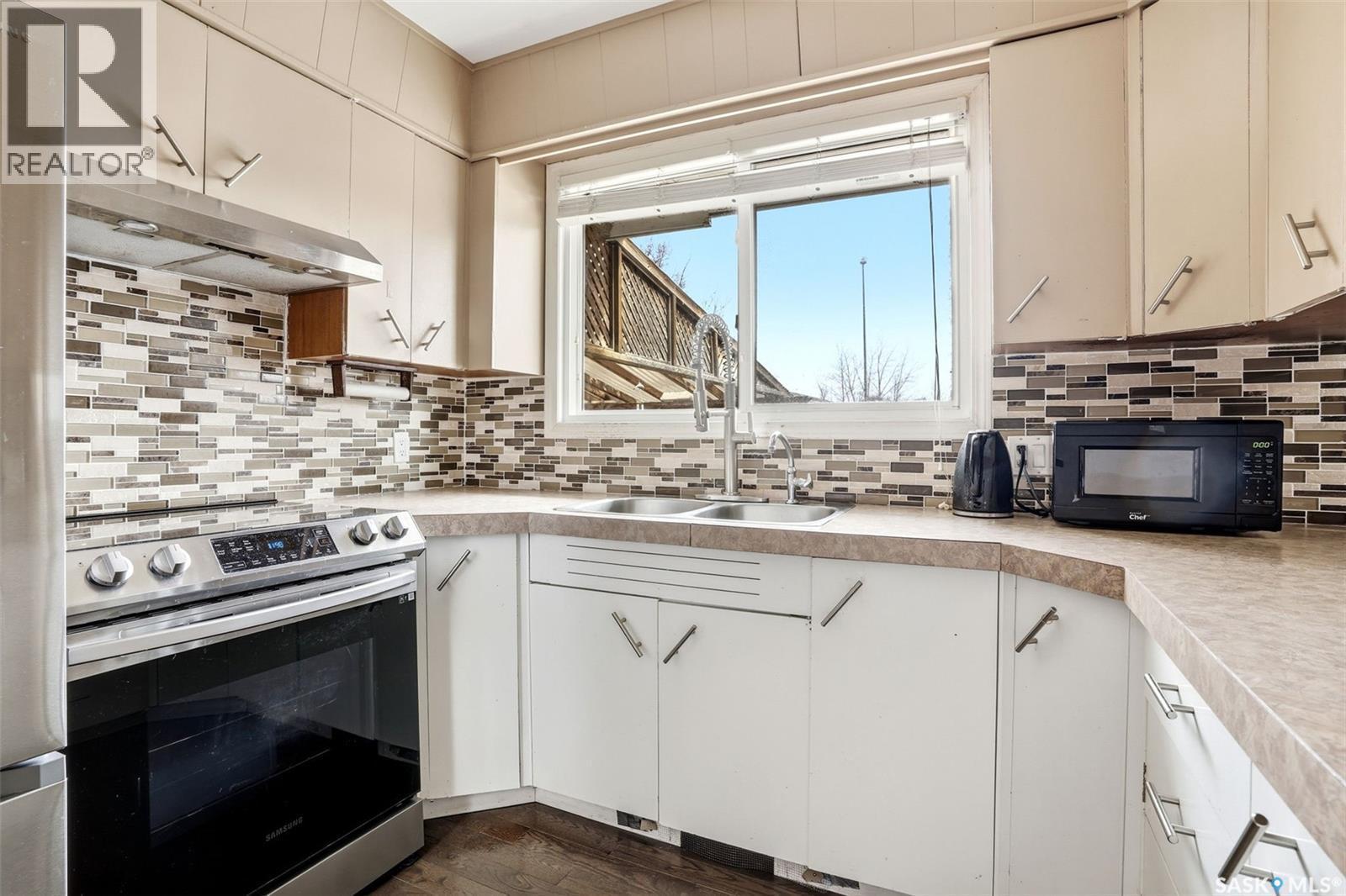 75 Rothwell Crescent, Regina, SK