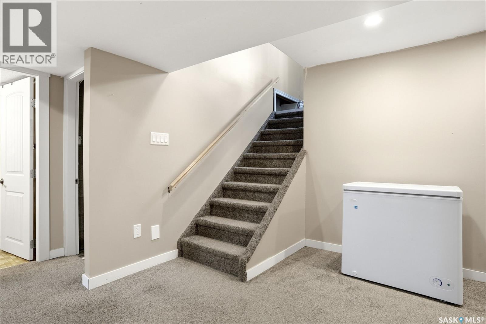 75 Rothwell Crescent, Regina, SK