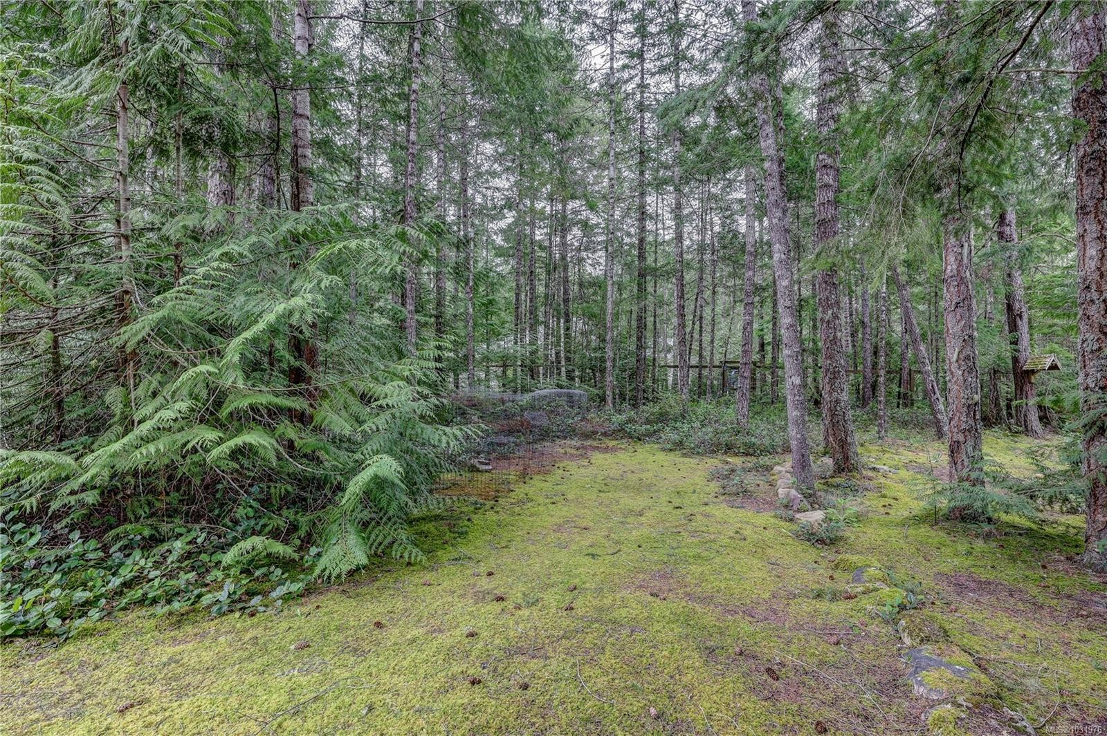 1377 Meadowood Way, Qualicum Beach, BC