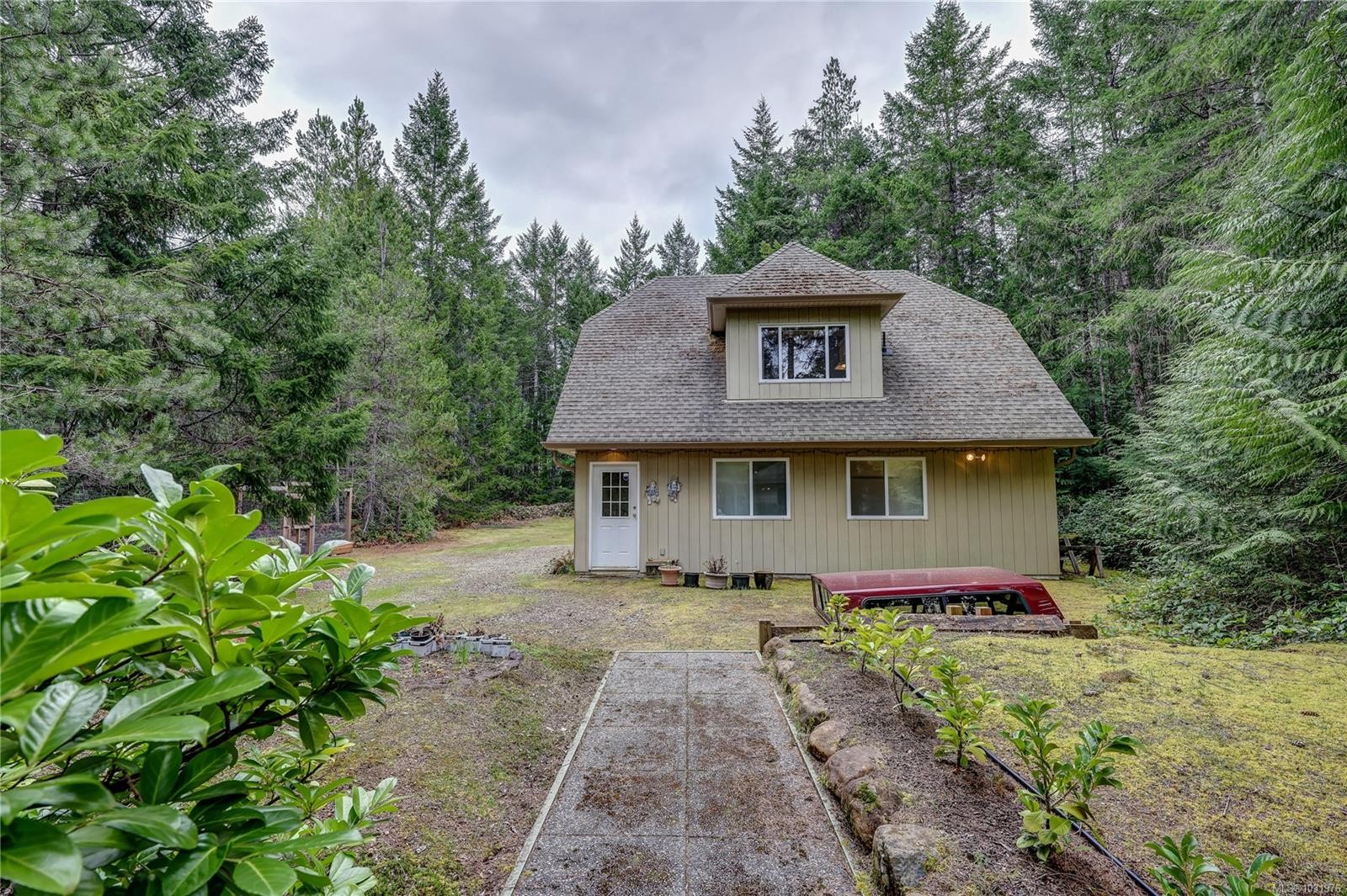 1377 Meadowood Way, Qualicum Beach, BC