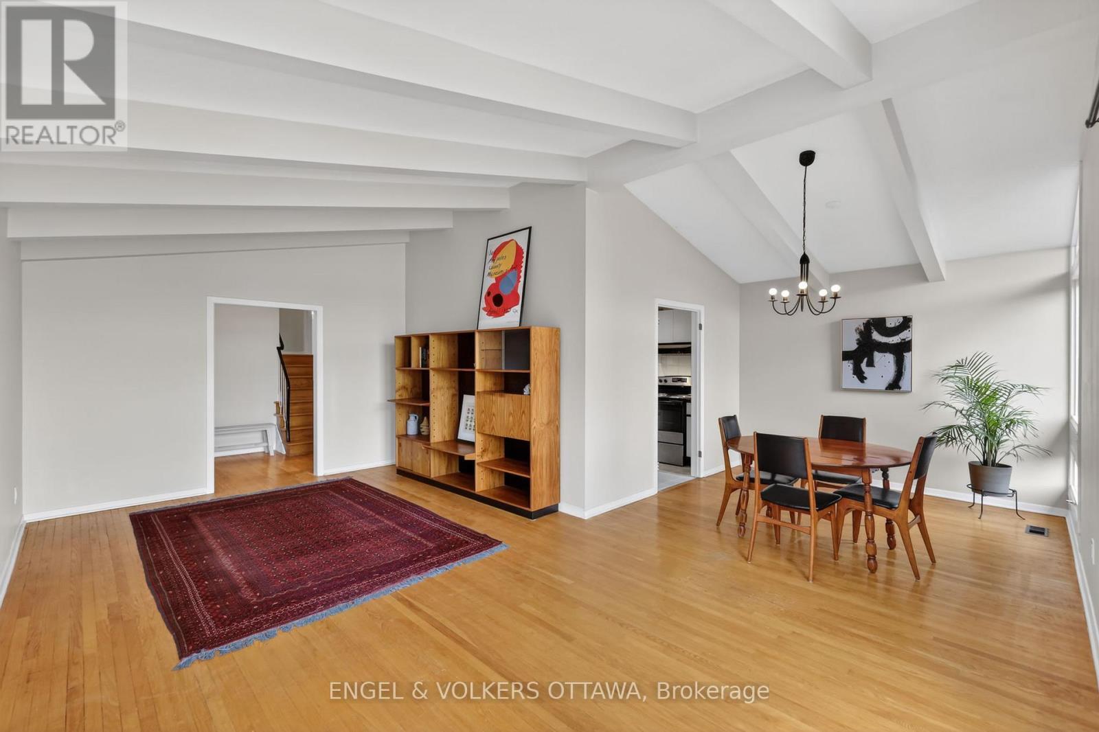 1795 Devlin Crescent, Ottawa, ON - Indoor