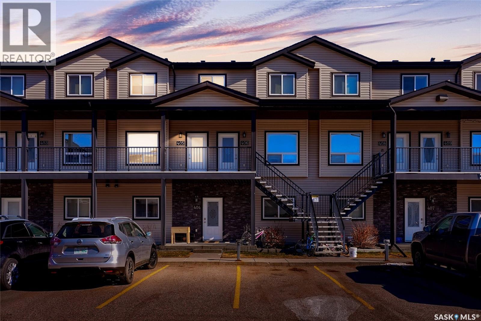 405 3826 Dewdney Avenue E, Regina, SK - Outdoor With Balcony With Facade