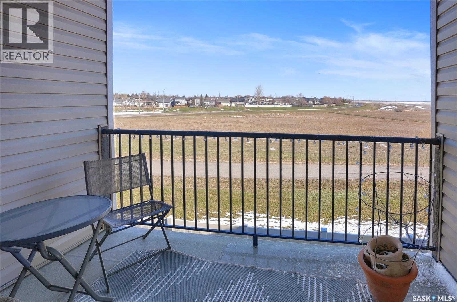 405 3826 Dewdney Avenue E, Regina, SK - Outdoor With Balcony