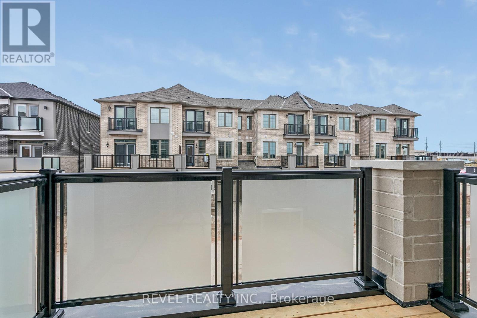 15 Varisty Drive, Brampton, ON - Outdoor