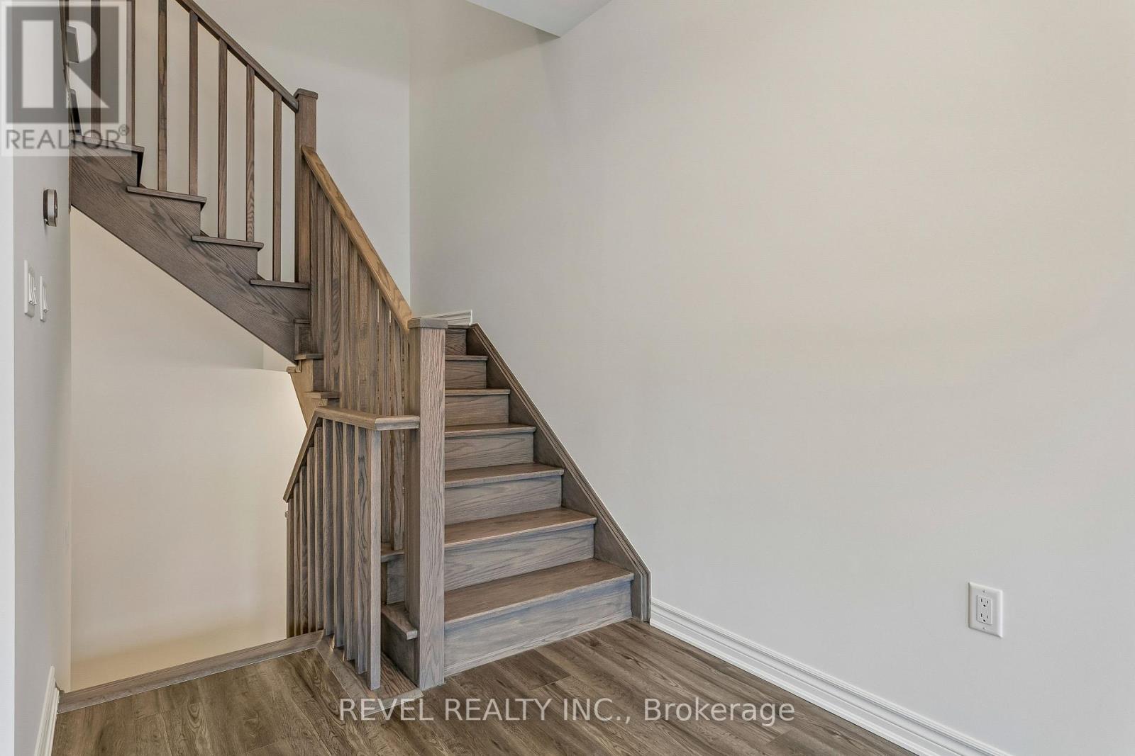 15 Varisty Drive, Brampton, ON - Indoor Photo Showing Other Room
