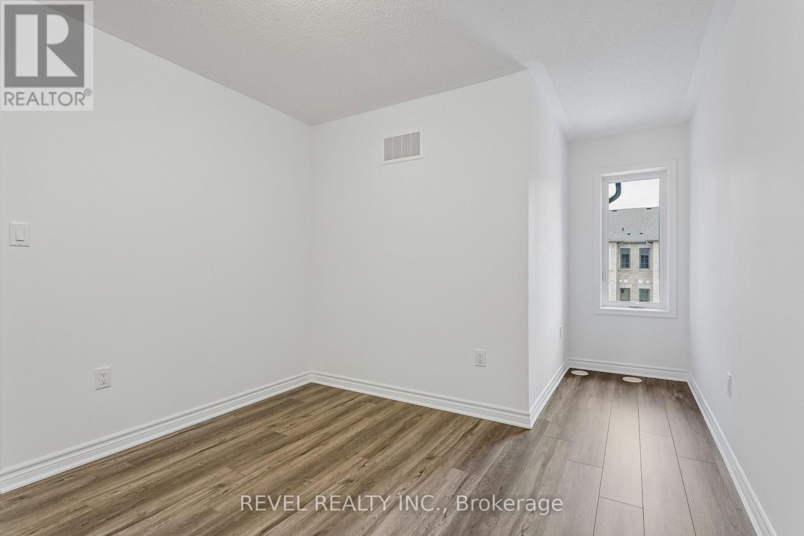 15 Varisty Drive, Brampton, ON - Indoor Photo Showing Other Room