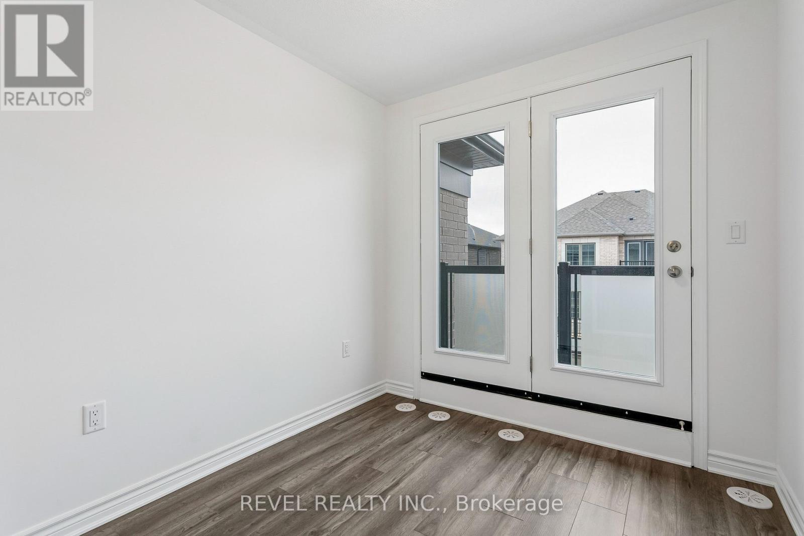 15 Varisty Drive, Brampton, ON - Indoor Photo Showing Other Room