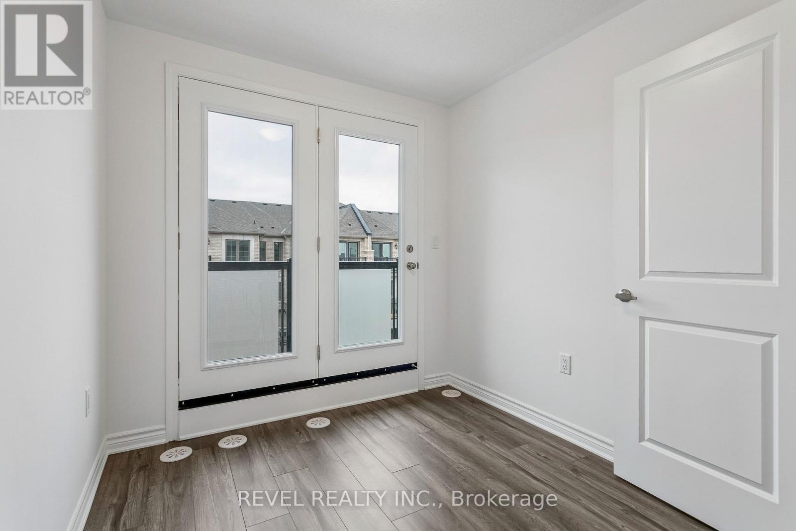 15 Varisty Drive, Brampton, ON - Indoor Photo Showing Other Room