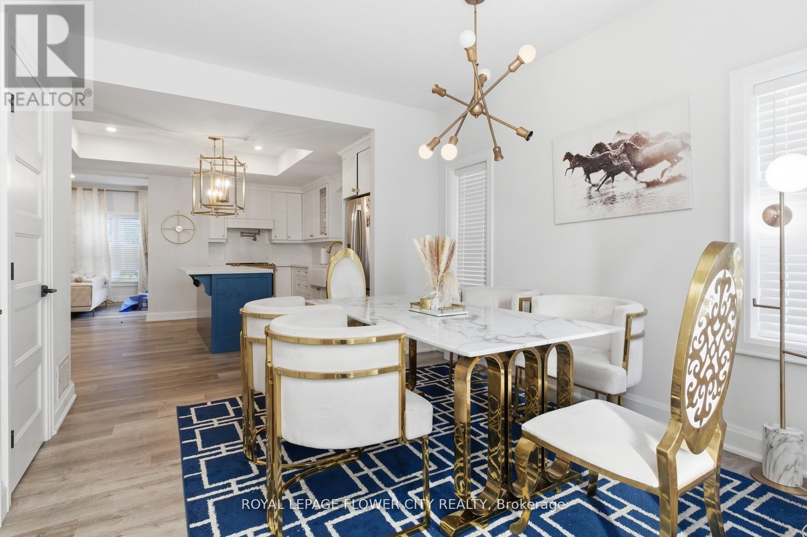 13 Grafton Avenue, Hamilton, ON - Indoor Photo Showing Dining Room