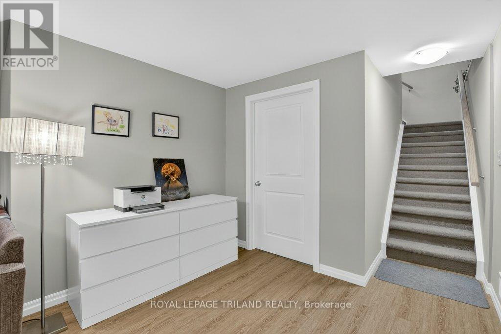 2 Ambrosia Path, St. Thomas, ON - Indoor