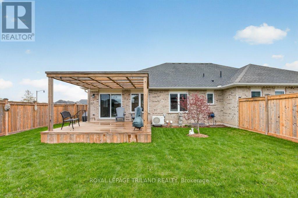 2 Ambrosia Path, St. Thomas, ON - Outdoor With Deck Patio Veranda