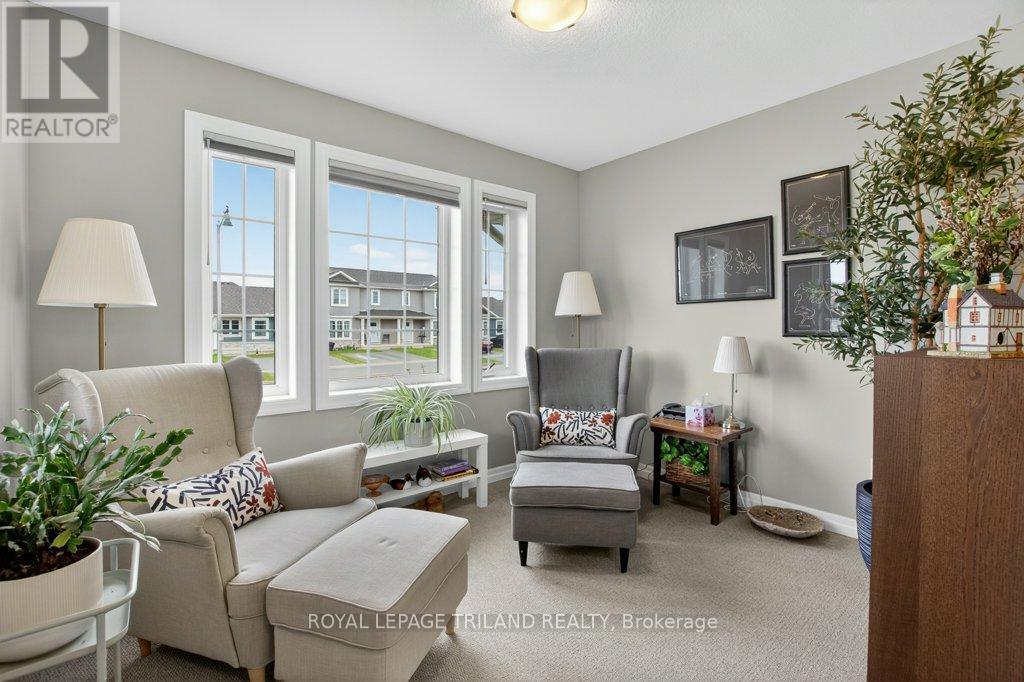 2 Ambrosia Path, St. Thomas, ON - Indoor
