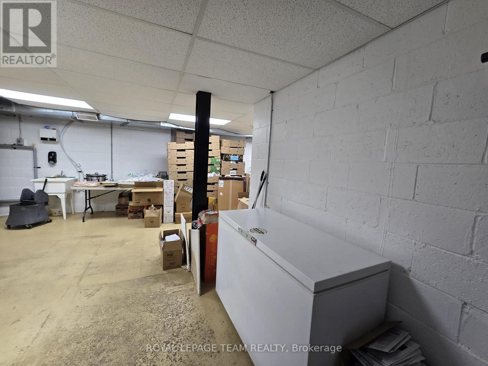 274 Elgin Street, Ottawa, ON