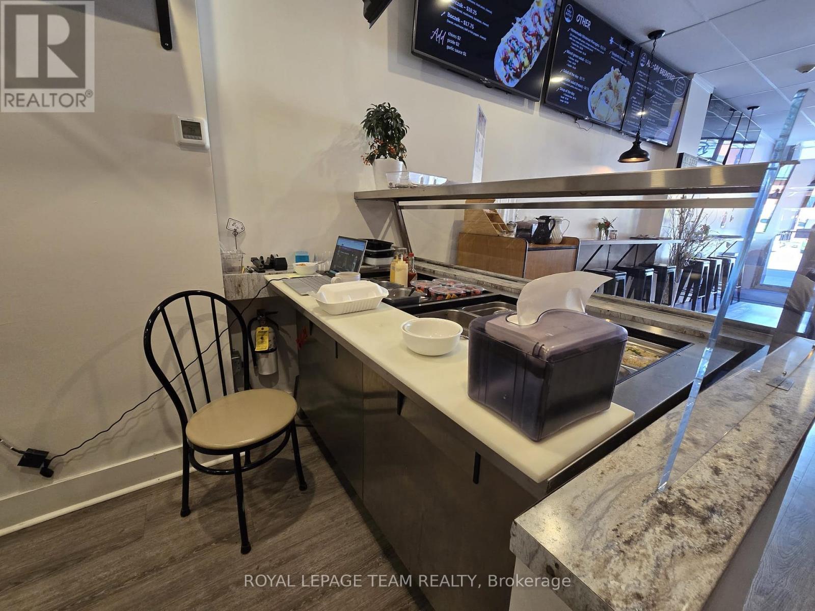 274 Elgin Street, Ottawa, ON