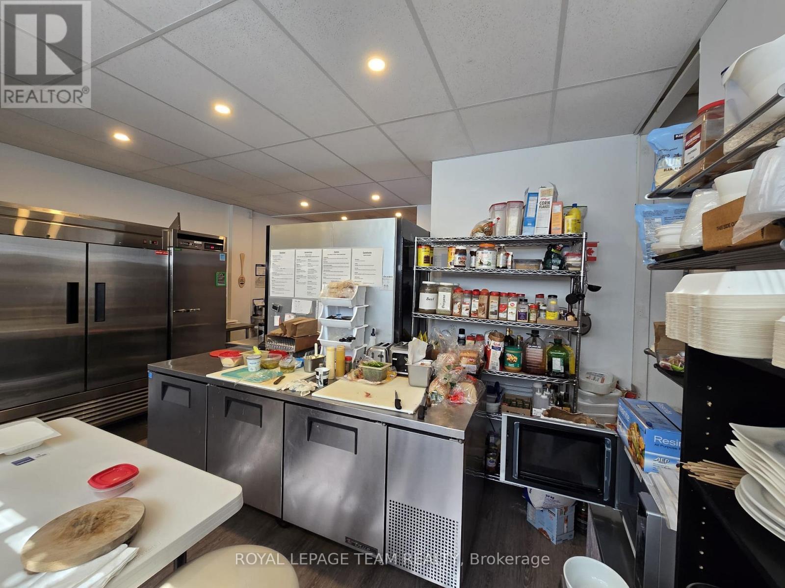 274 Elgin Street, Ottawa, ON