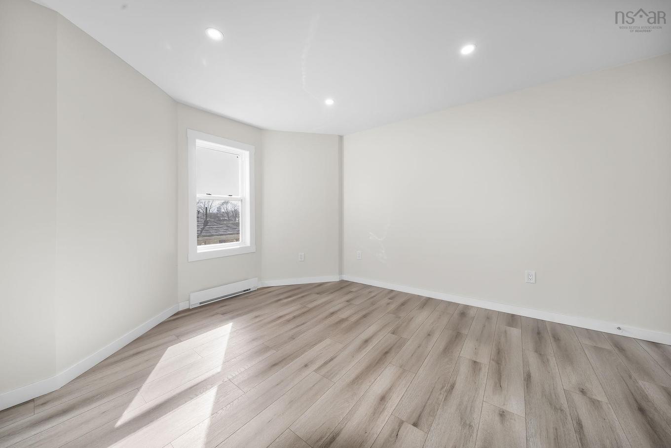 56 Irving Street, Dartmouth, NS