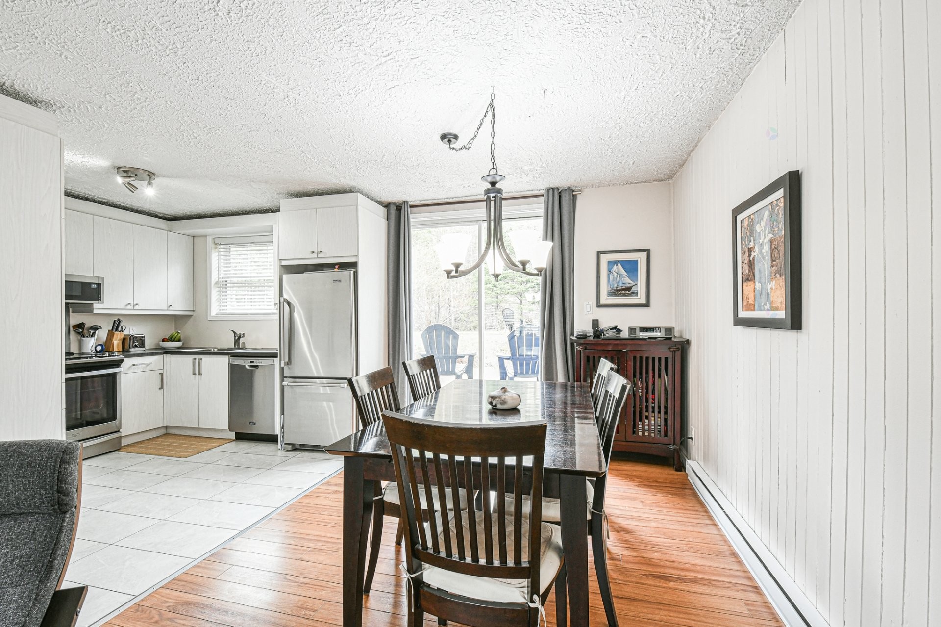 Salle à manger - 340 Rue Des Plaines, Sainte-Adèle, QC - Indoor Photo Showing Other Room