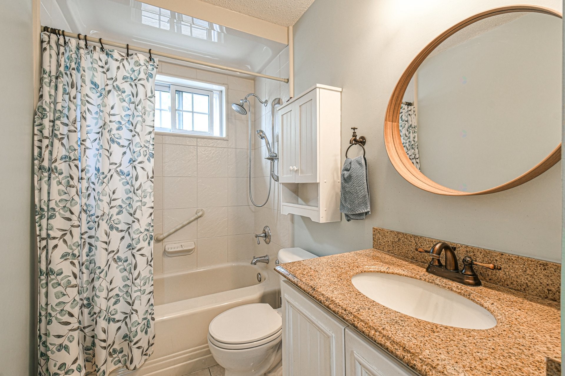 Salle de bains - 340 Rue Des Plaines, Sainte-Adèle, QC - Indoor Photo Showing Bathroom
