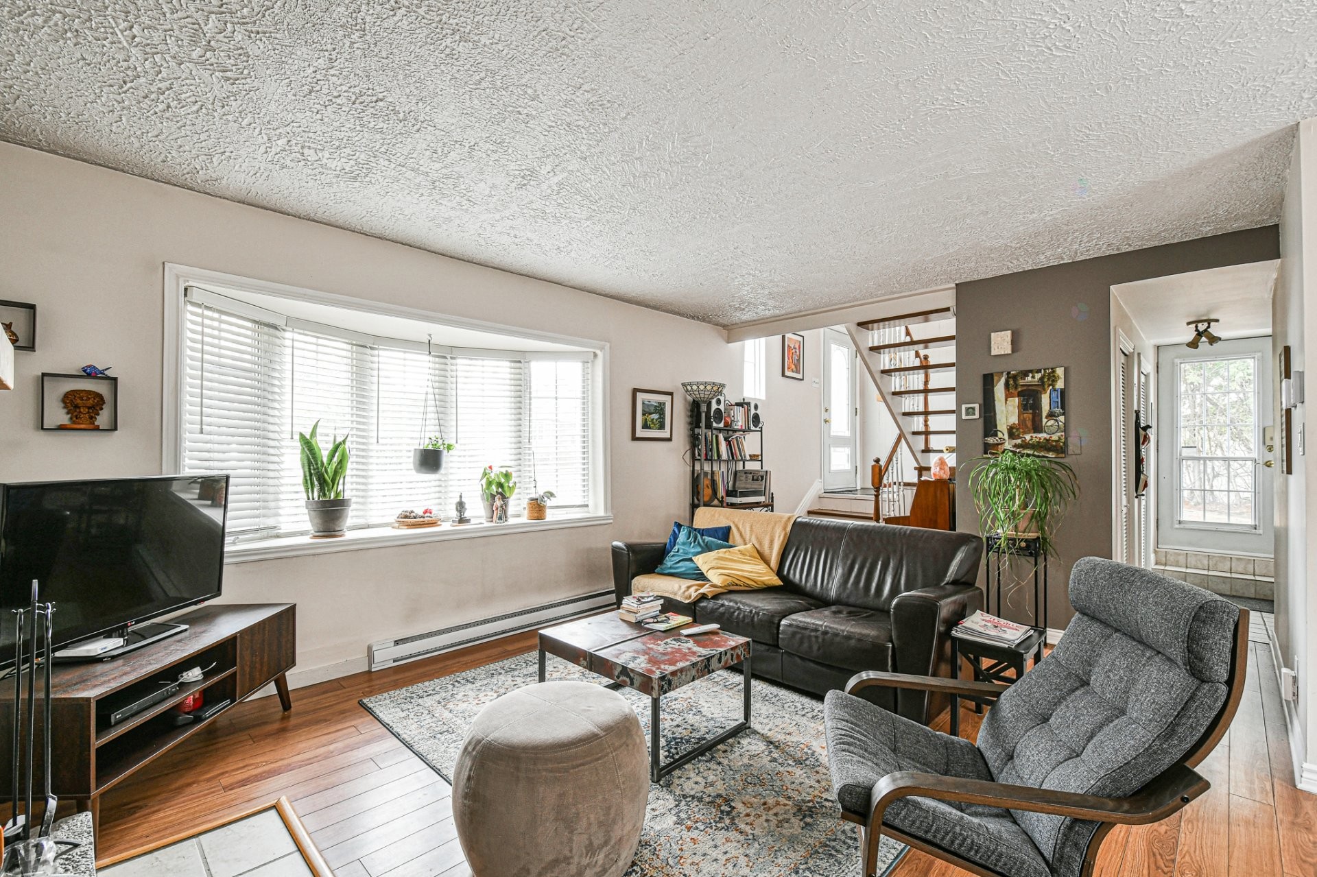 Salon - 340 Rue Des Plaines, Sainte-Adèle, QC - Indoor Photo Showing Living Room