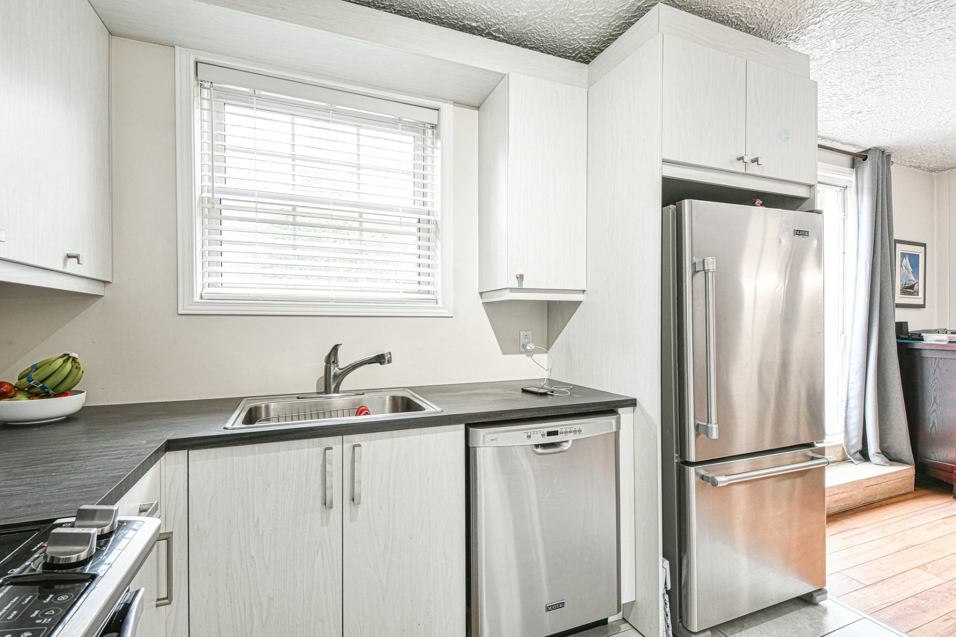 Cuisine - 340 Rue Des Plaines, Sainte-Adèle, QC - Indoor Photo Showing Kitchen