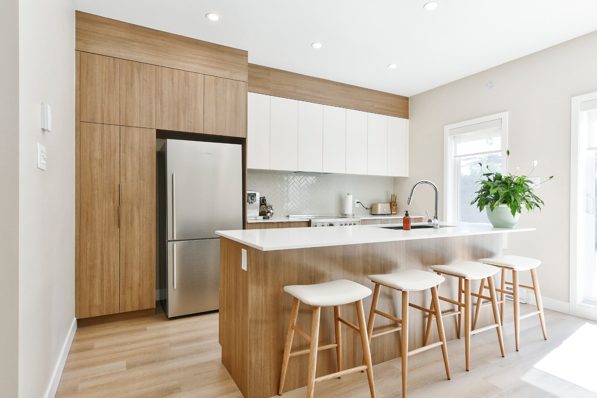 Kitchen - A-523Z Rg De L'Achigan, L'Assomption, QC - Indoor Photo Showing Kitchen With Upgraded Kitchen