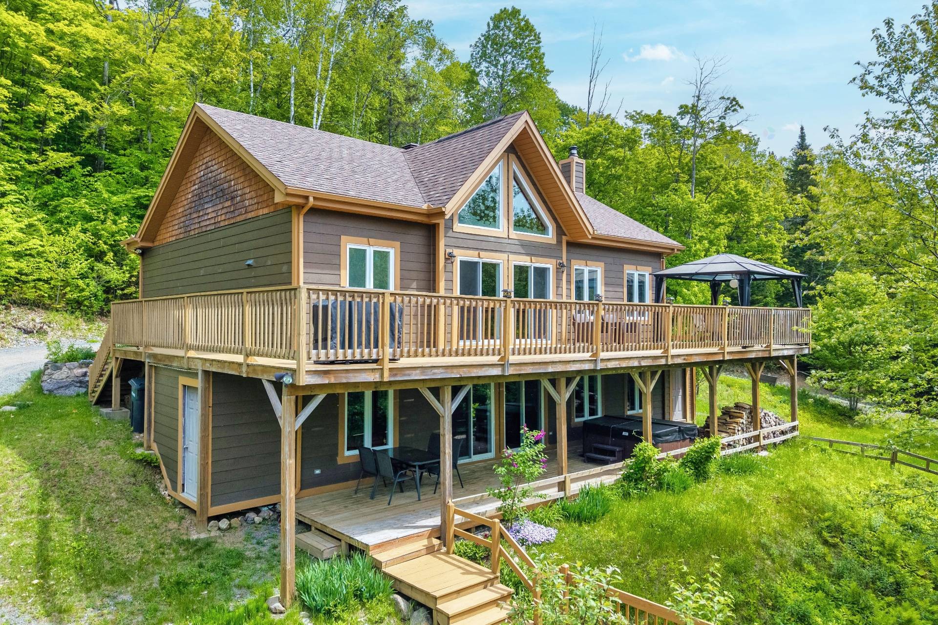 Photo aérienne - 345 - 347 Ch. Grenier, Lac-Supérieur, QC