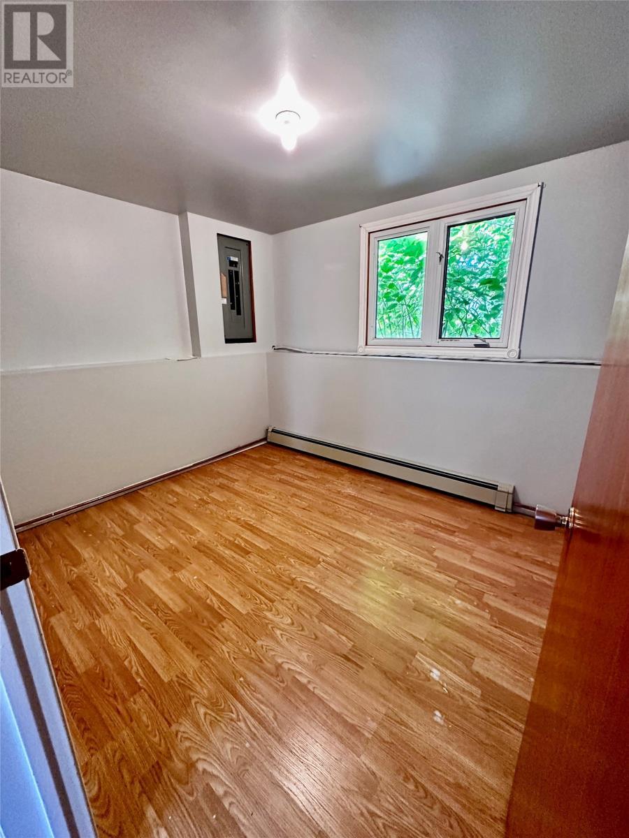 139 Main Street, Summerford, NL - Indoor Photo Showing Other Room