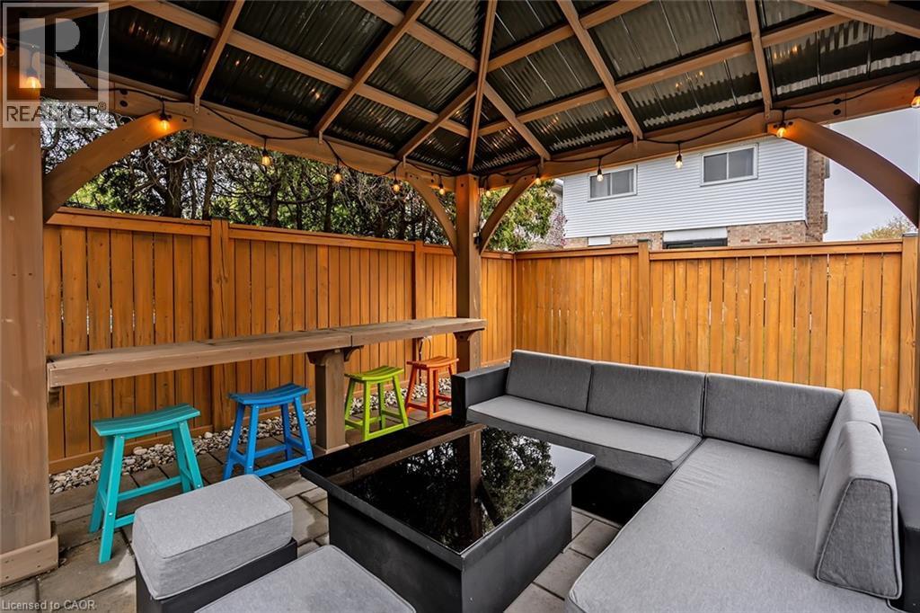 2475 Cavendish Drive, Burlington, ON - Outdoor With Deck Patio Veranda With Exterior