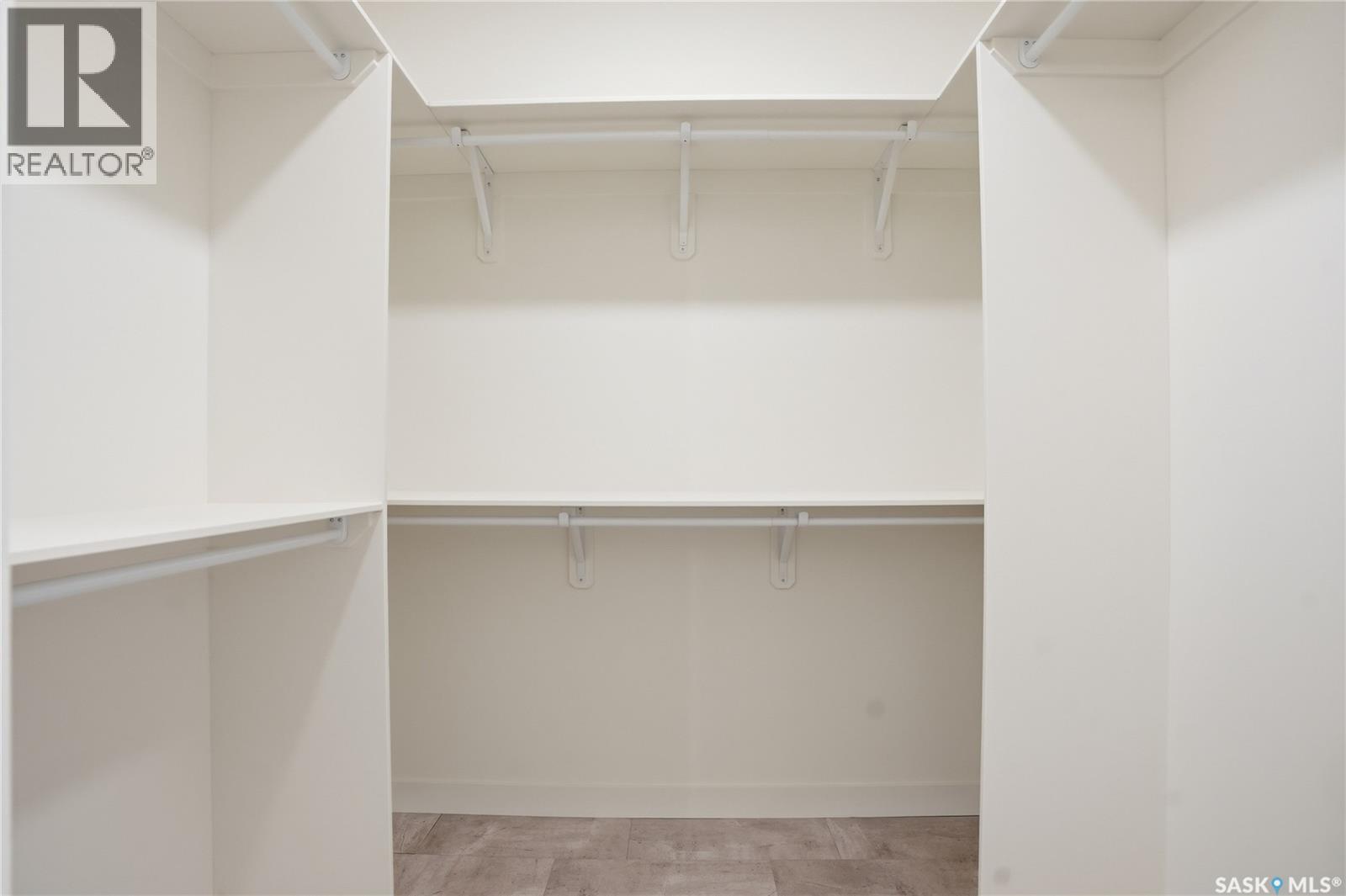 20 720 Brighton Boulevard, Saskatoon, SK - Indoor With Storage