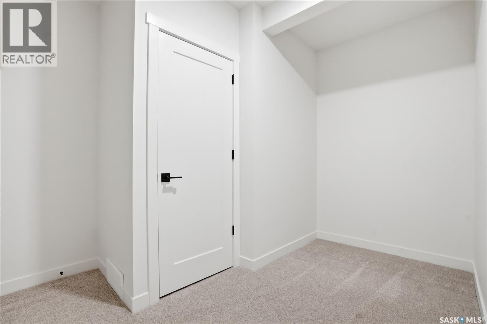 20 720 Brighton Boulevard, Saskatoon, SK - Indoor Photo Showing Other Room