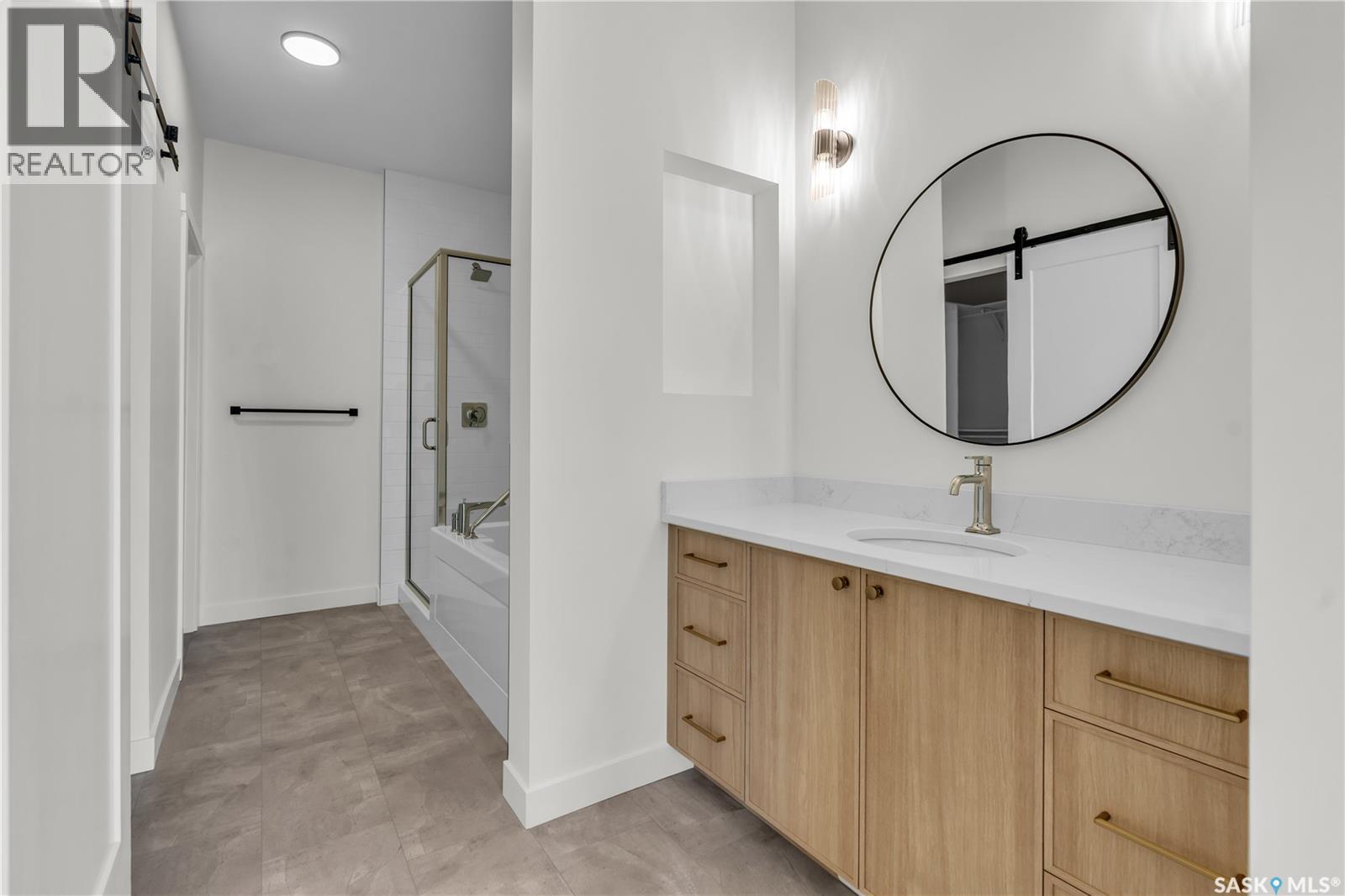 20 720 Brighton Boulevard, Saskatoon, SK - Indoor Photo Showing Bathroom