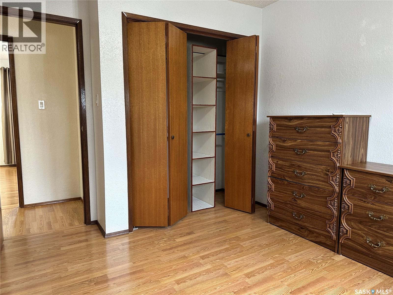 606 Staveley Crescent, Weyburn, SK - Indoor Photo Showing Other Room