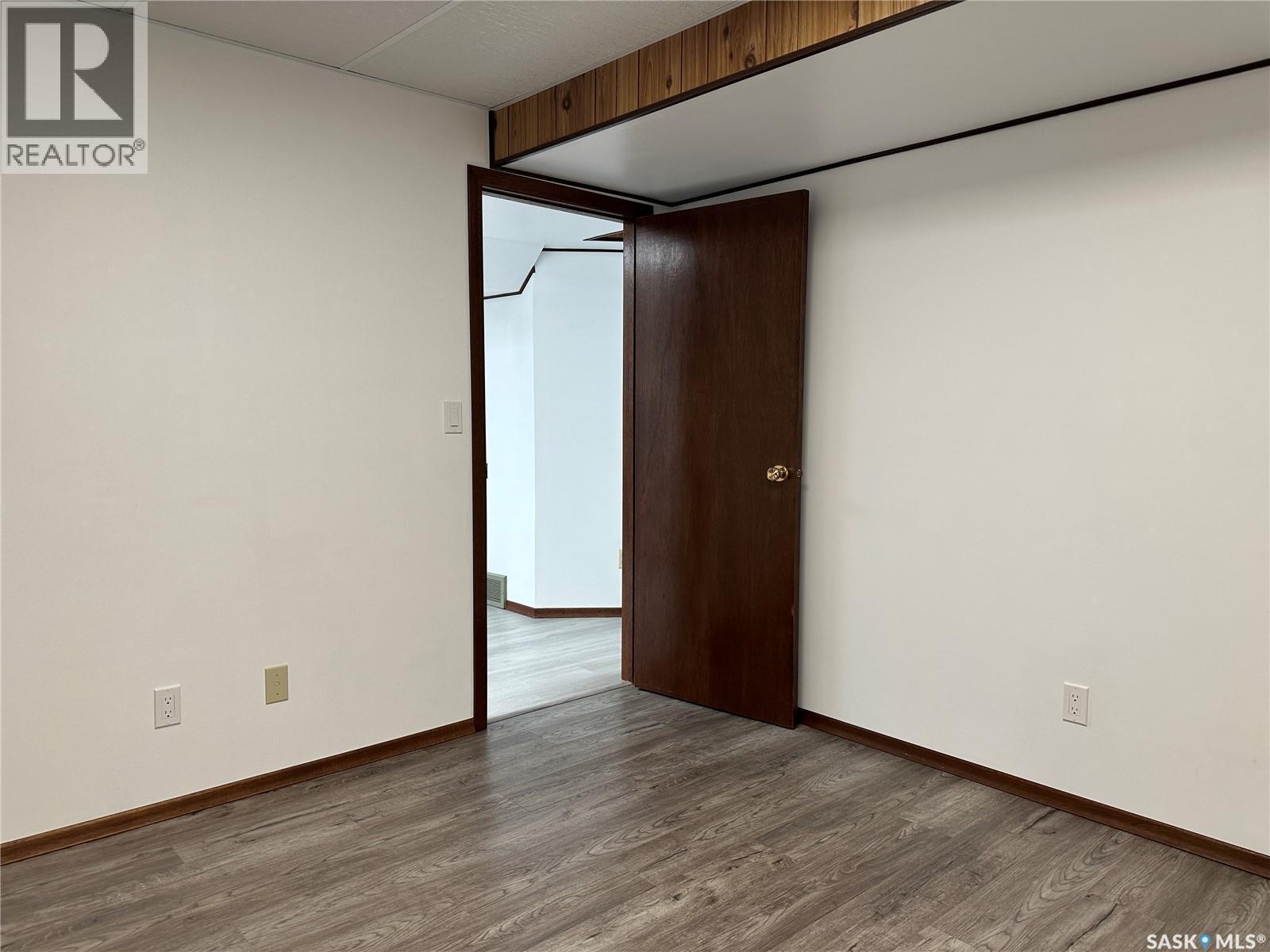 606 Staveley Crescent, Weyburn, SK - Indoor Photo Showing Other Room