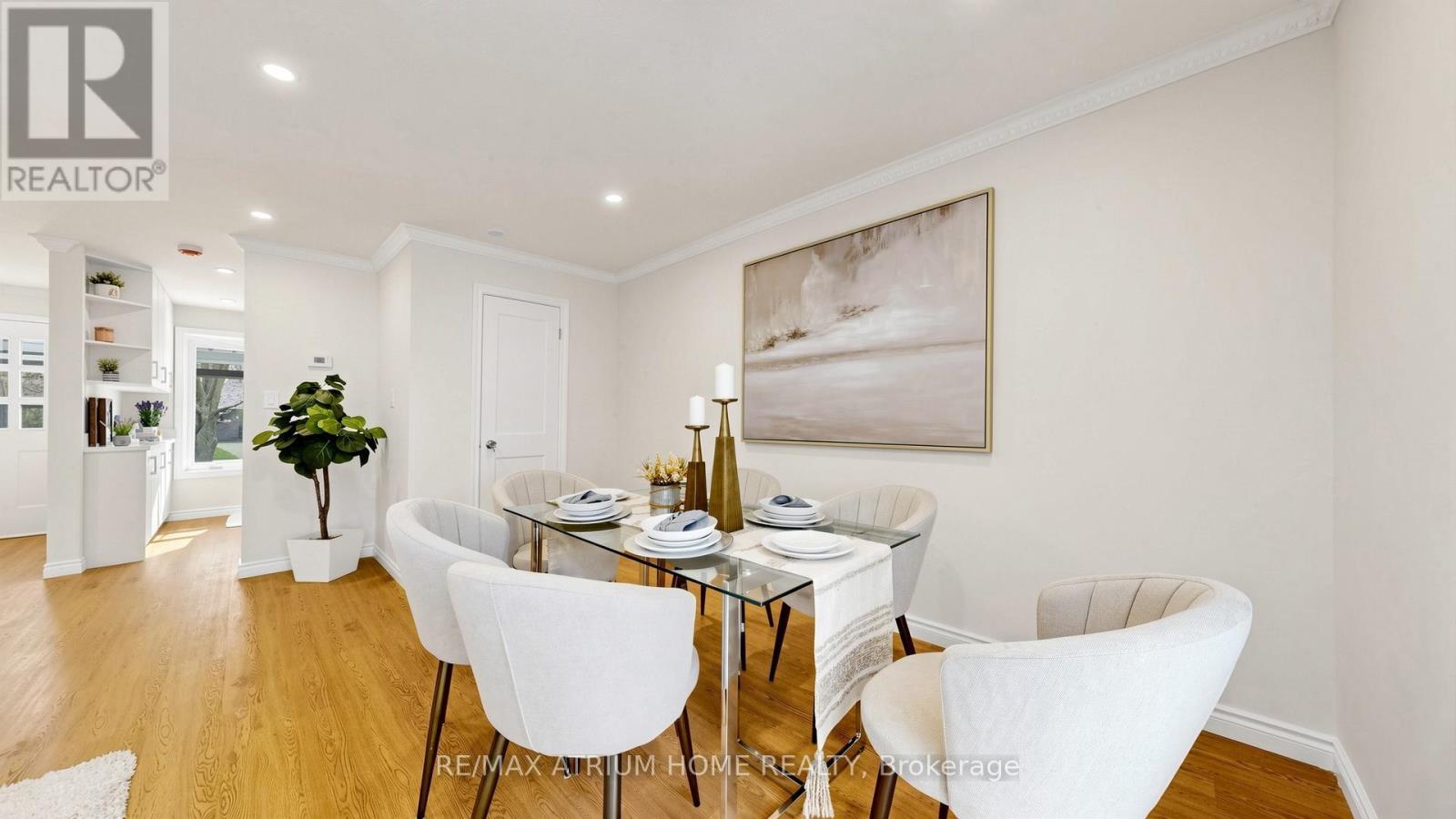 13 Applegate Crescent, Toronto, ON - Indoor Photo Showing Dining Room