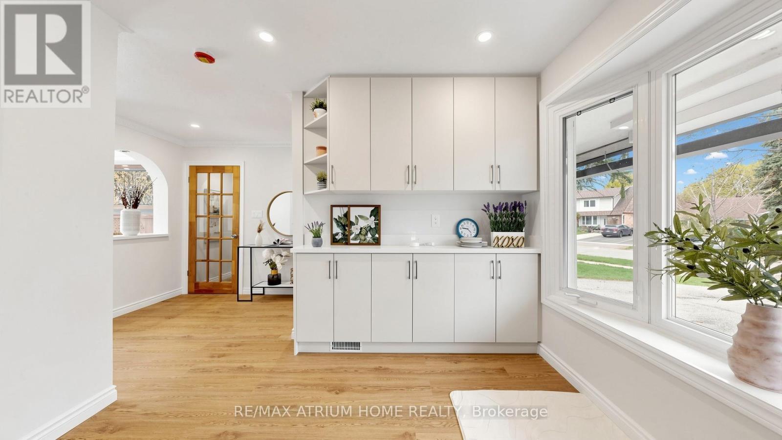 13 Applegate Crescent, Toronto, ON - Indoor Photo Showing Kitchen