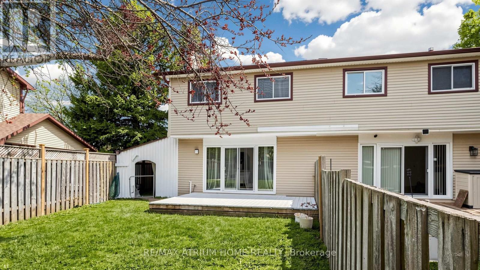 13 Applegate Crescent, Toronto, ON - Outdoor