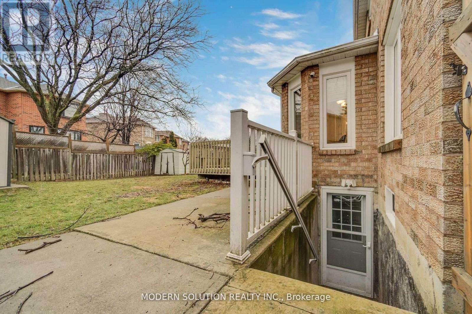 438 Ojibway Trail, Mississauga, ON - Outdoor