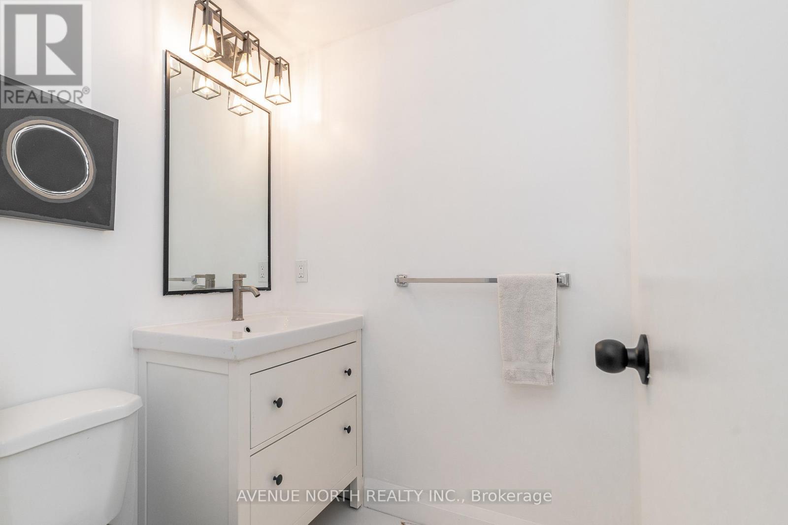 406 Verdon Private, Ottawa, ON - Indoor Photo Showing Bathroom